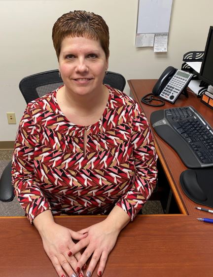 Stacey Inboden at desk